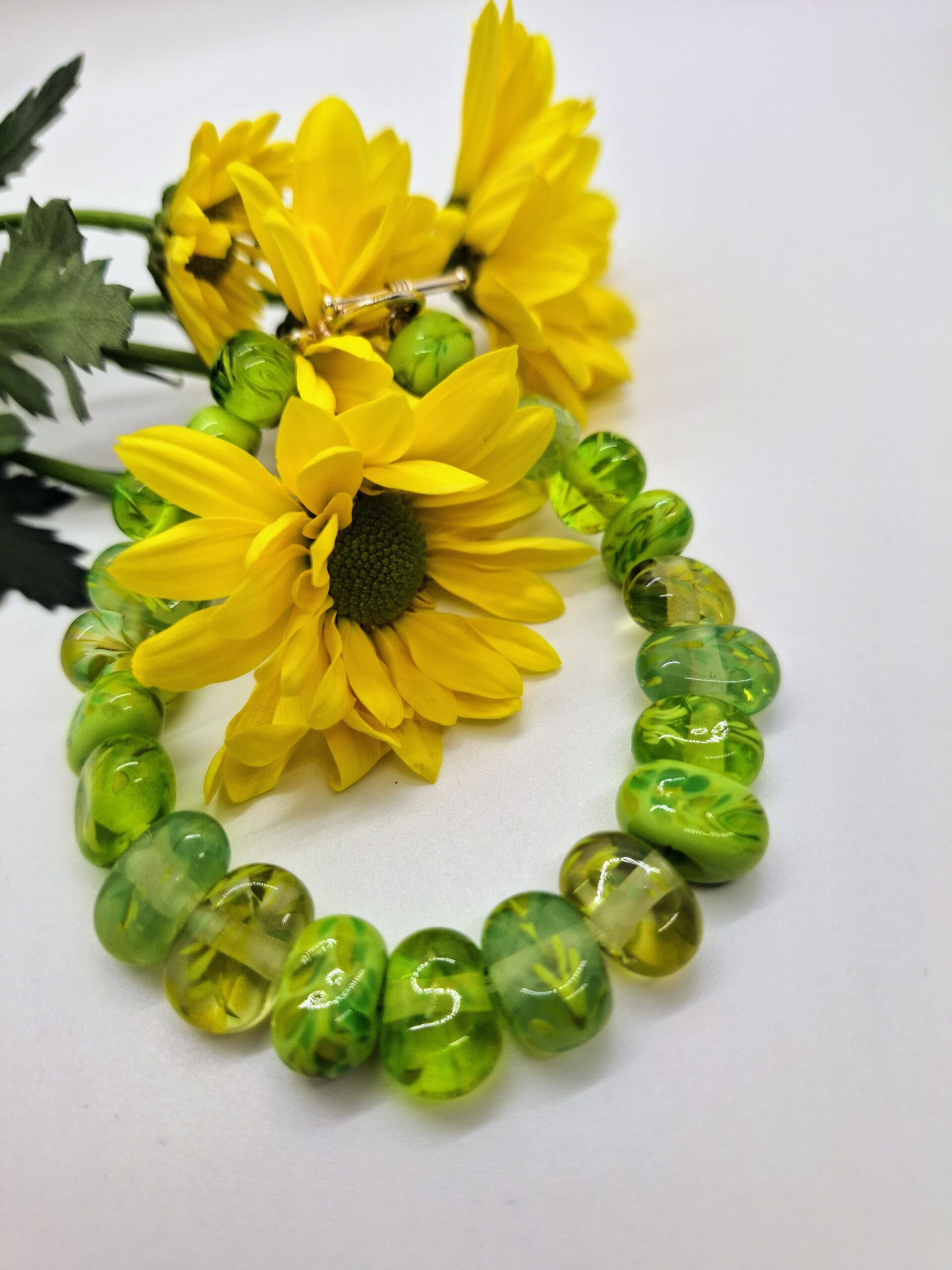 Light greens feather flat bracelet
