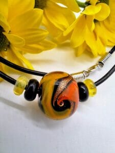 Sangria buttercup black bubble sparkle swirl necklace