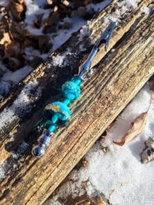 Sky blue and teal heart with silver dots bracelet helper (roach clip)