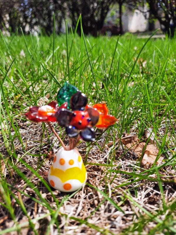 White with yellow wave and orange dots fairy vase