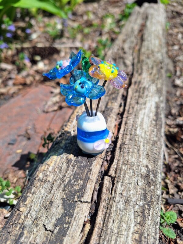 White with aqua and pink petals - fairy vase